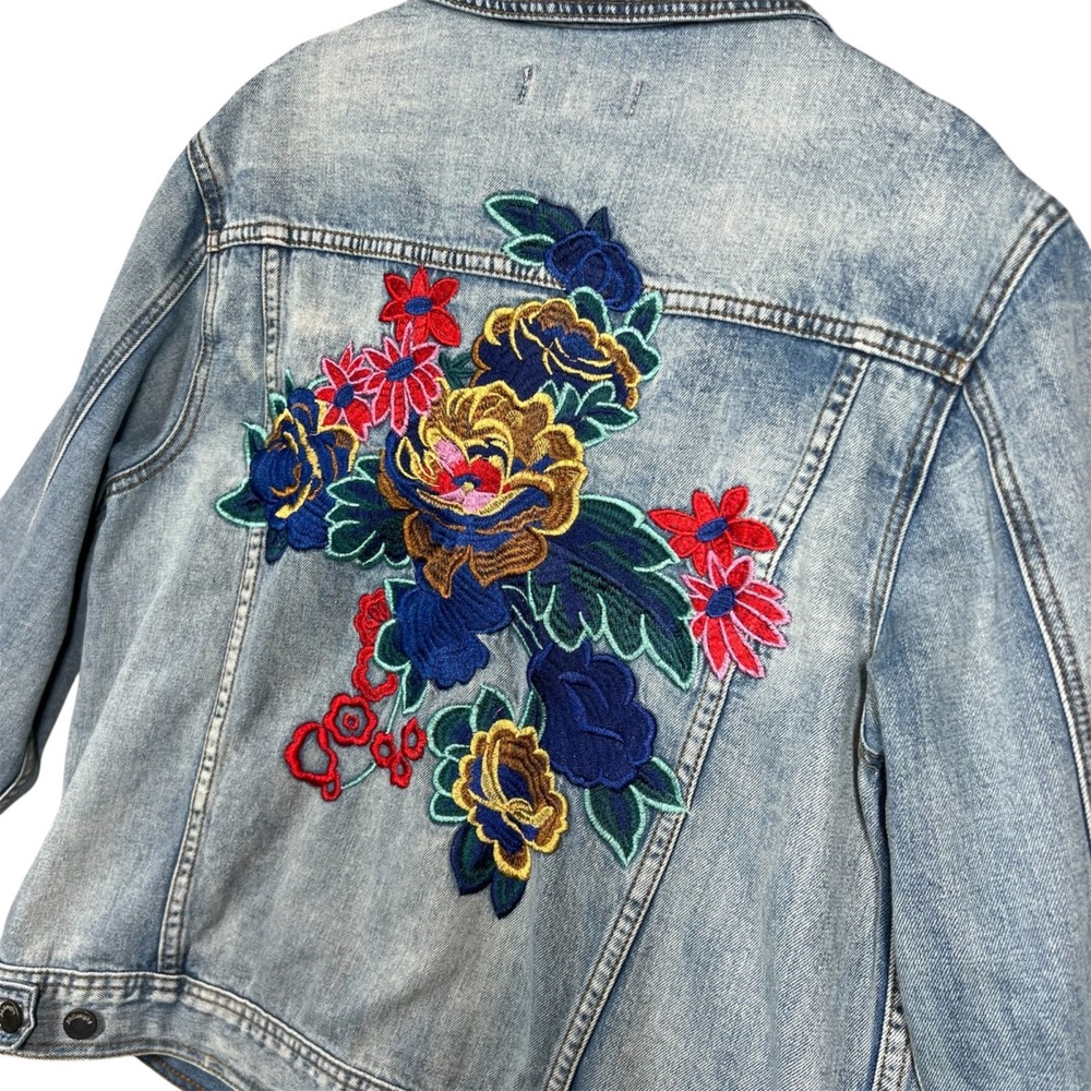 Philosophy Women's Floral Embroidered Denim Jean Jacket Flowers Size 8 Button Up